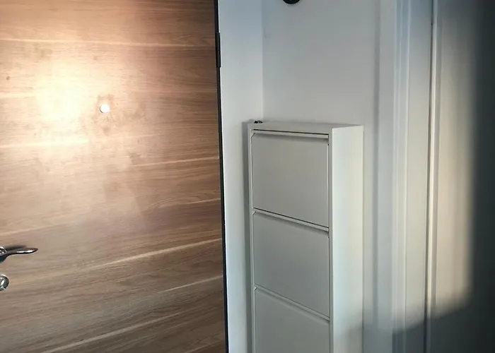 Birds Place Apartment *